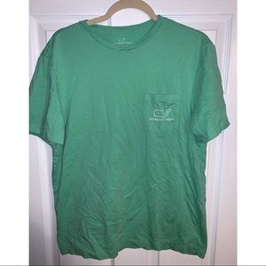 Vineyard vines tshirt